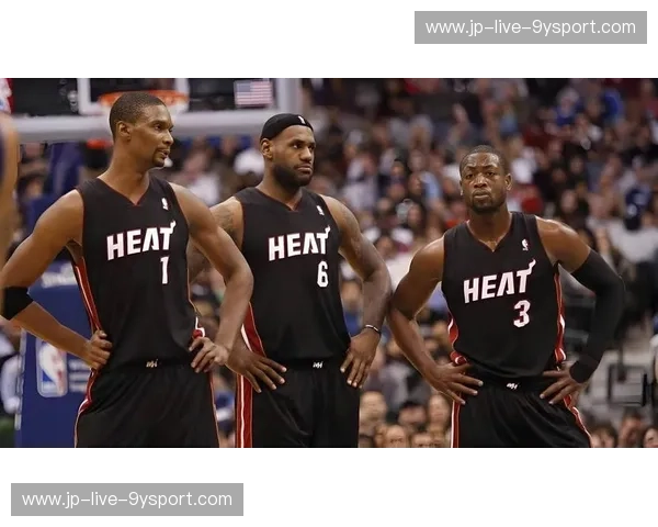 烈焰焚城，逐鹿中原：热火与步行者的季后赛史诗对决